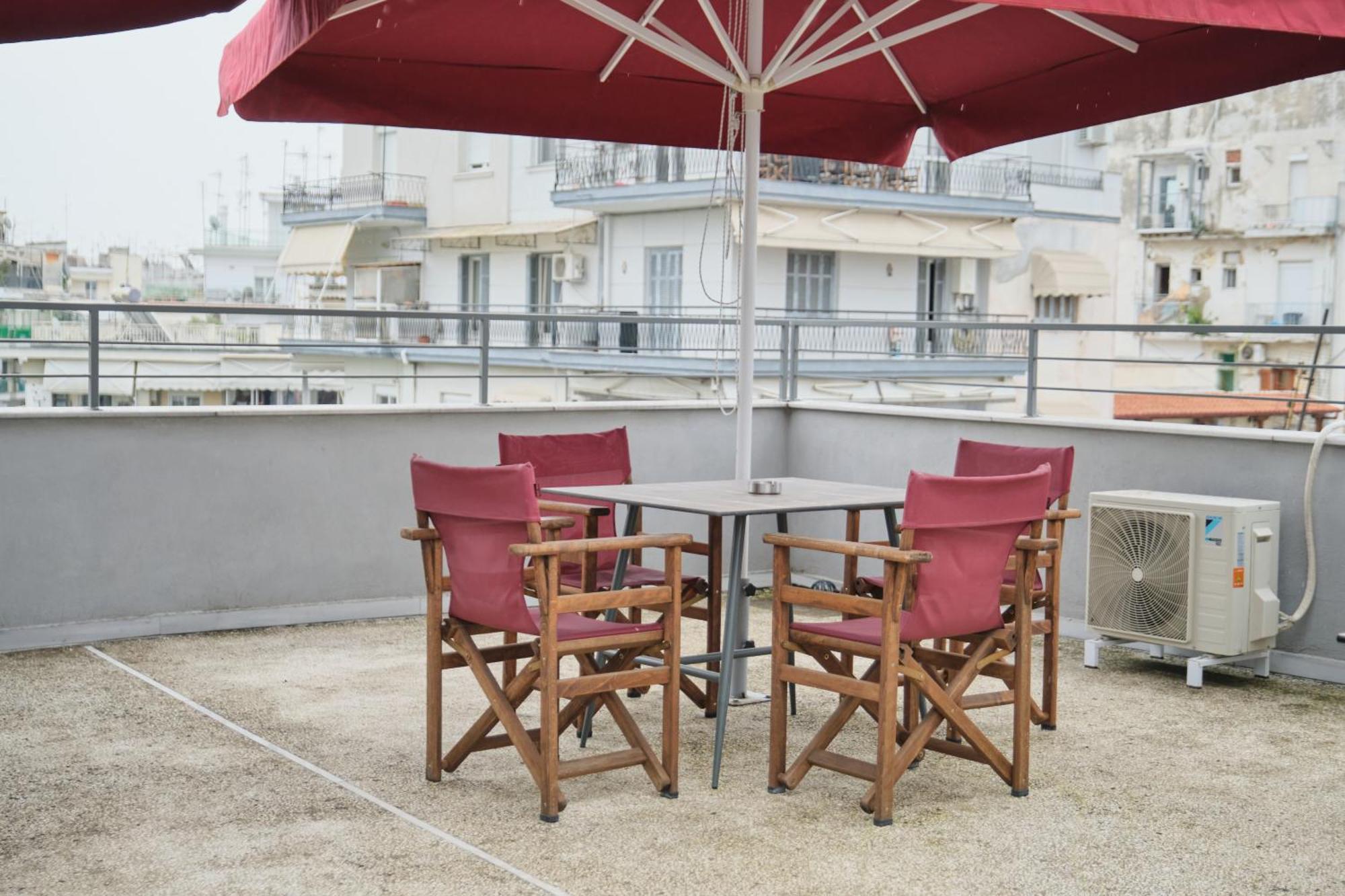 Urban Donkey Apartment Tesalonika Bagian luar foto