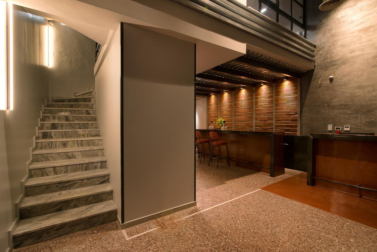 Urban Donkey Apartment Tesalonika Bagian luar foto